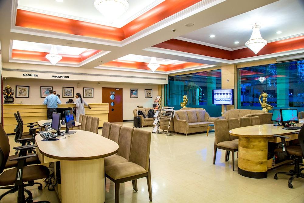 Hotel Tip Top Plaza ターネー エクステリア 写真