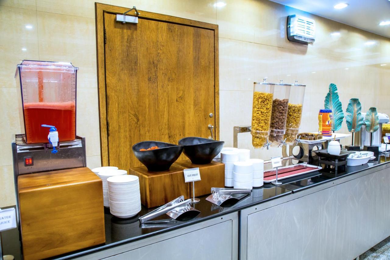 Hotel Tip Top Plaza ターネー エクステリア 写真